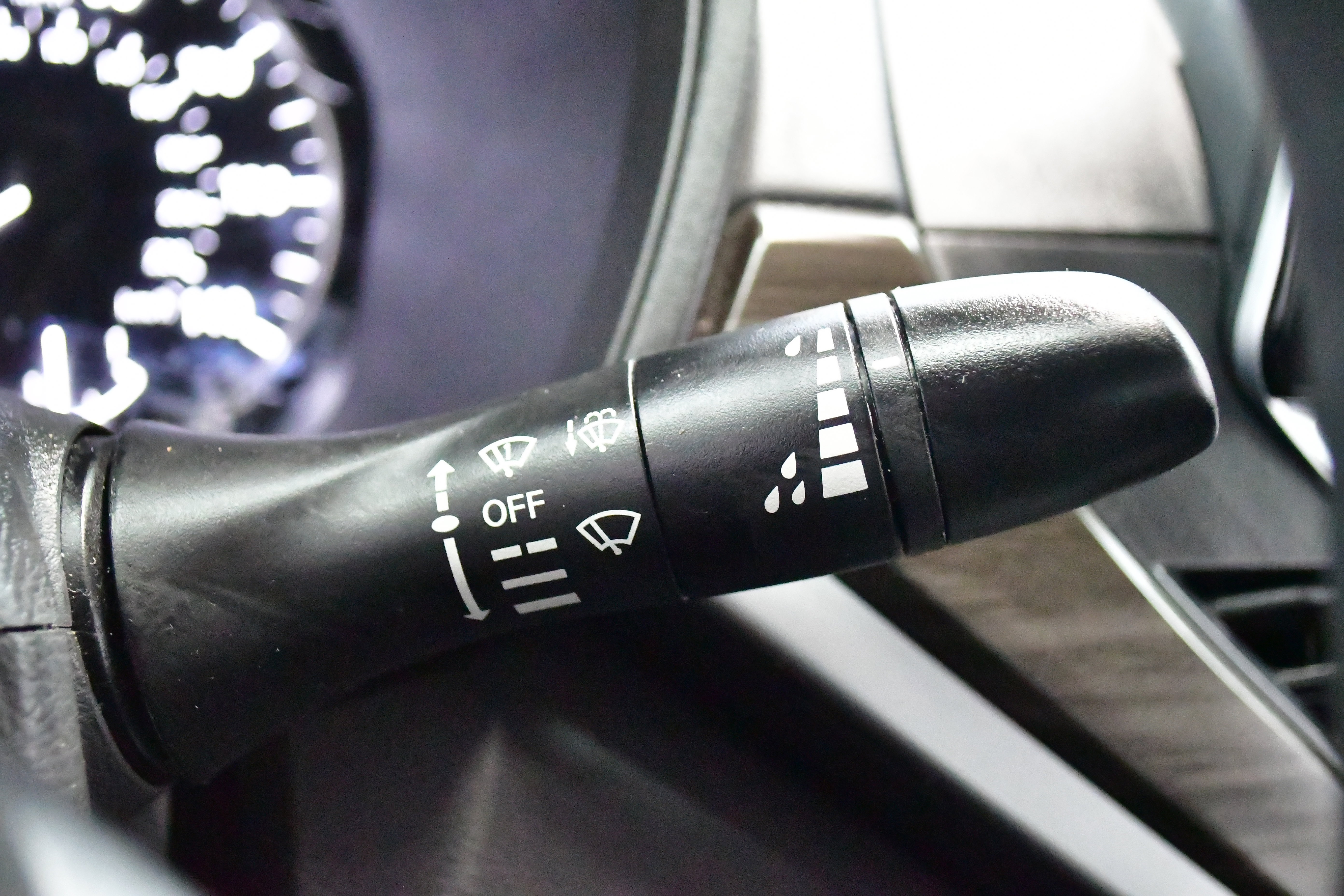Used 2025 Nissan Altima 2.5 SV FWD image 20
