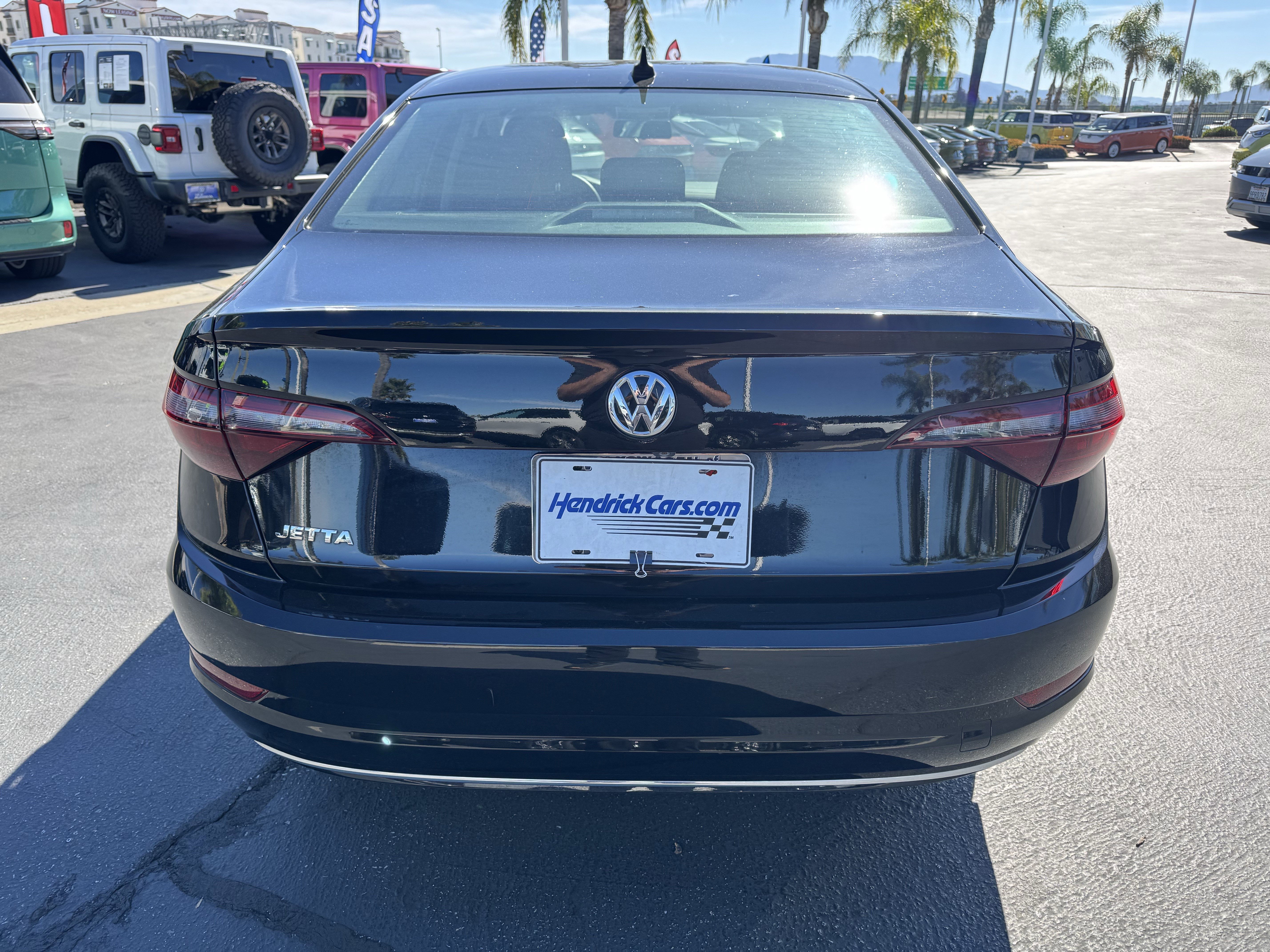 Used 2020 Volkswagen Jetta S w/ Driver Assistance Package image 9