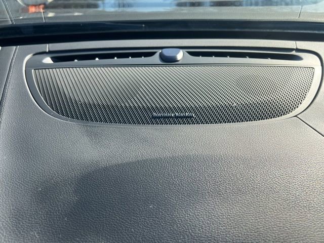 Certified 2025 Volvo V90 B6 Cross Country Ultra image 39