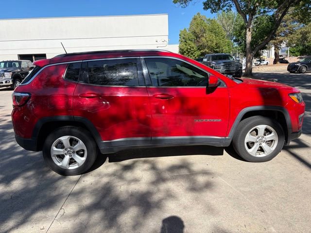 Used 2020 Jeep Compass Latitude AWD/4WD image 4