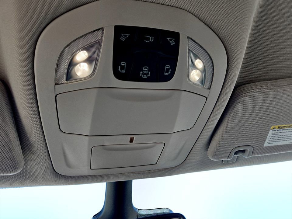 Used 2024 Chrysler Pacifica Touring-L image 24