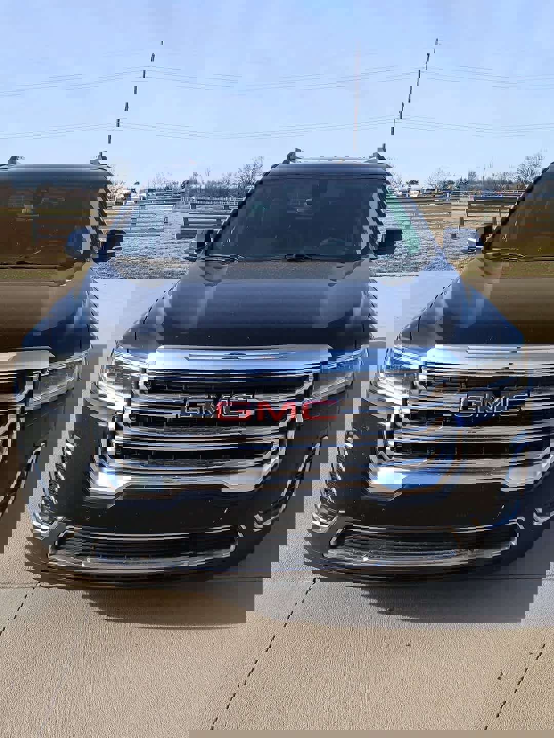 Used 2023 GMC Acadia SLE w/ Driver Convenience Package image 8