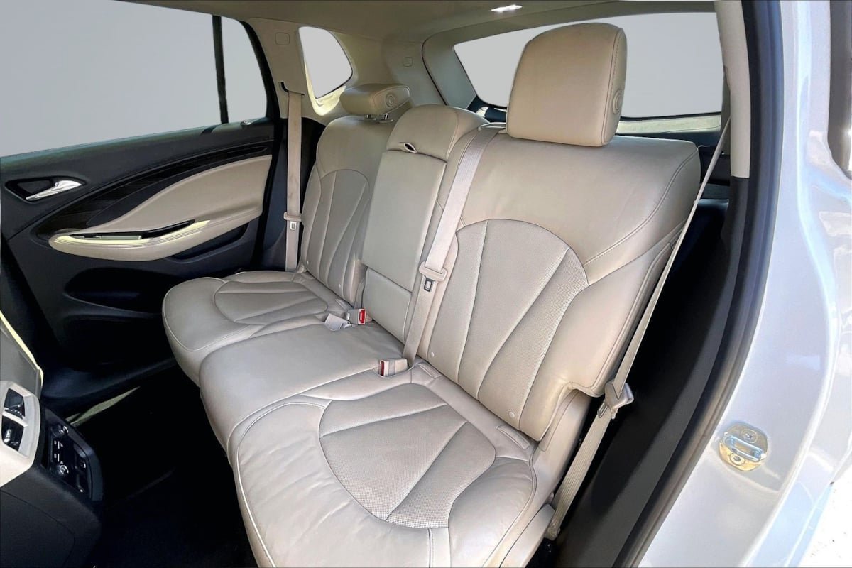 Used 2020 Buick Envision Essence w/ LPO, Cargo Package FWD image 26