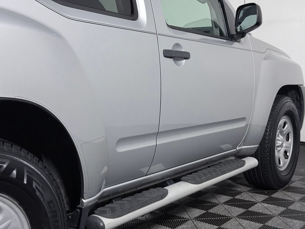 Used 2012 Nissan Xterra X RWD image 11