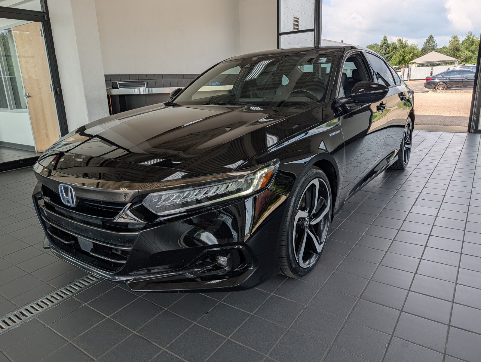 Used 2022 Honda Accord Sport image 7