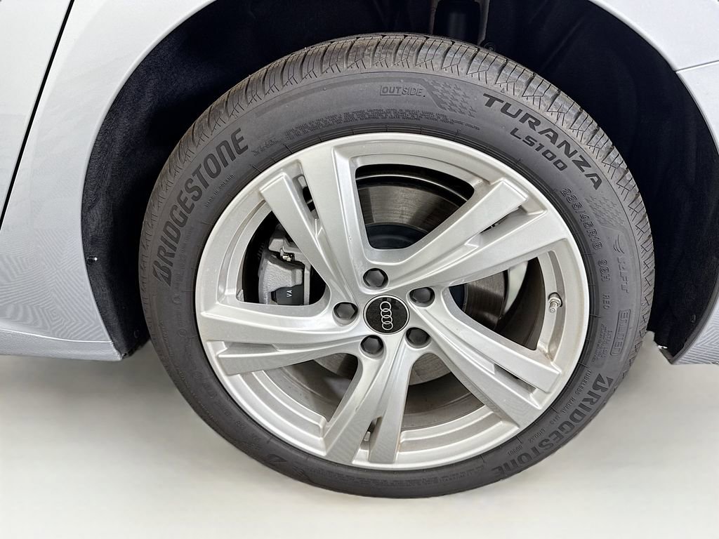 Used 2025 Audi A5 2.0T Premium w/ Convenience Package image 32