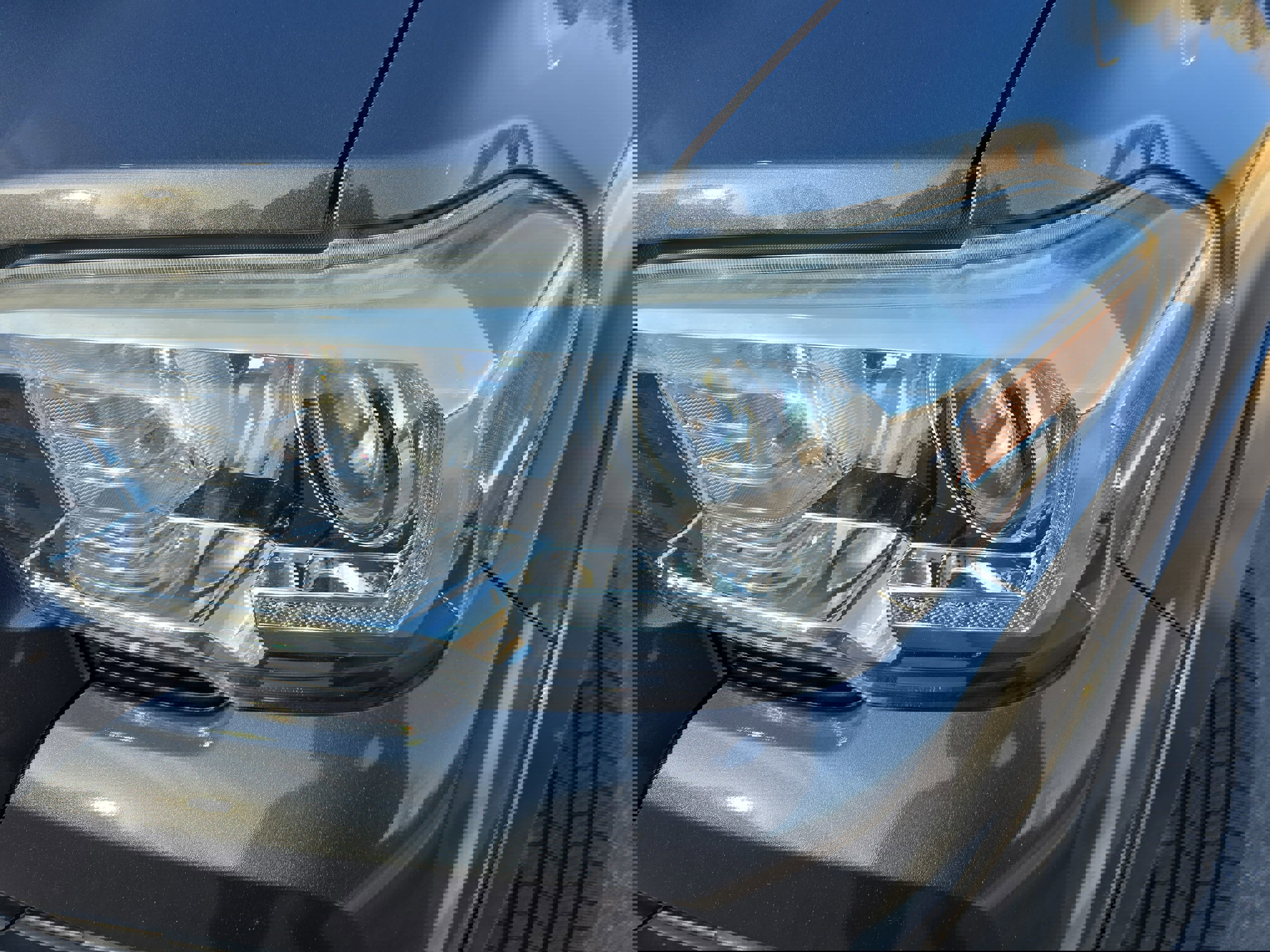 Used 2017 Toyota Tacoma TRD Sport image 33