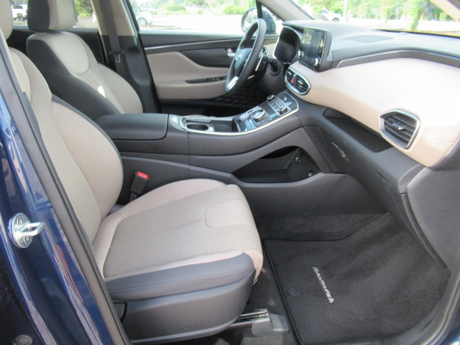 Used 2021 Hyundai Santa Fe SEL FWD image 10