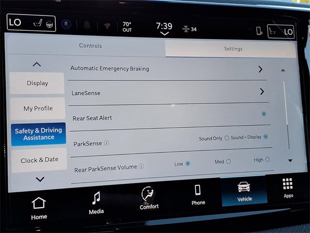 New 2026 Chrysler Pacifica Select image 7