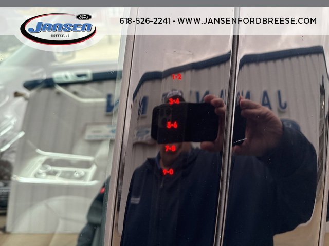 Used 2023 Ford Explorer Limited w/ Limited Technology Package image 8