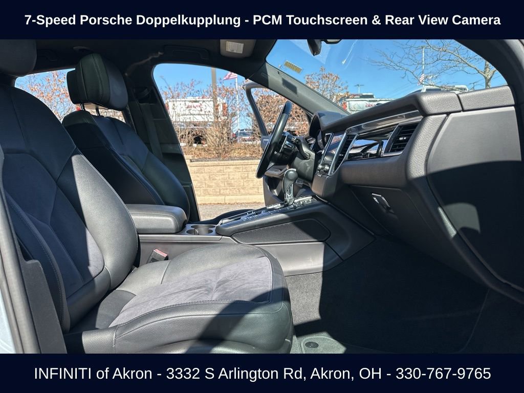 Used 2017 Porsche Macan AWD/4WD image 23