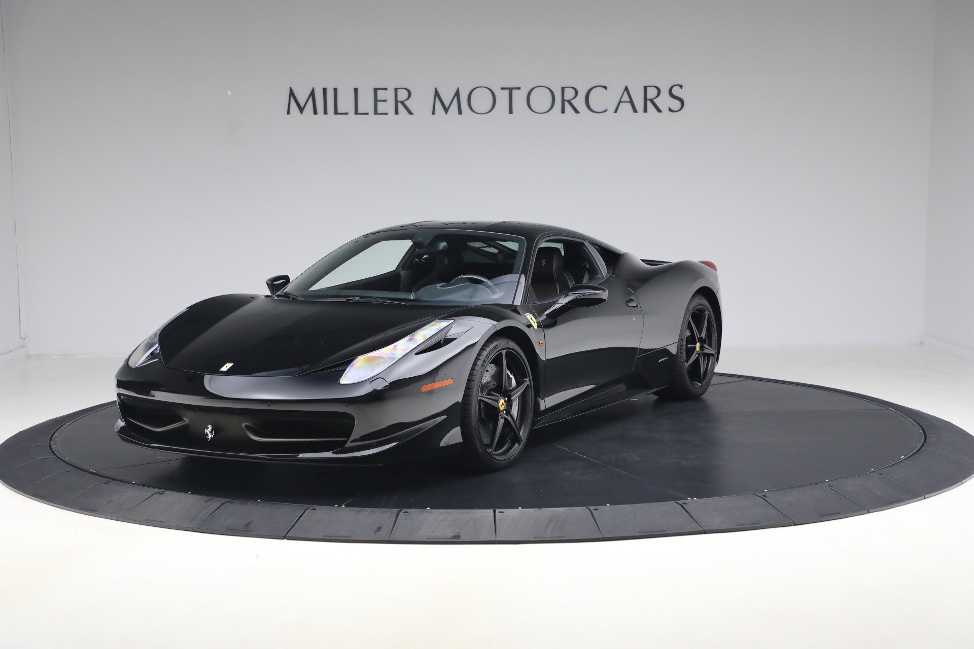 Certified 2013 Ferrari 458 Italia Coupe image 1