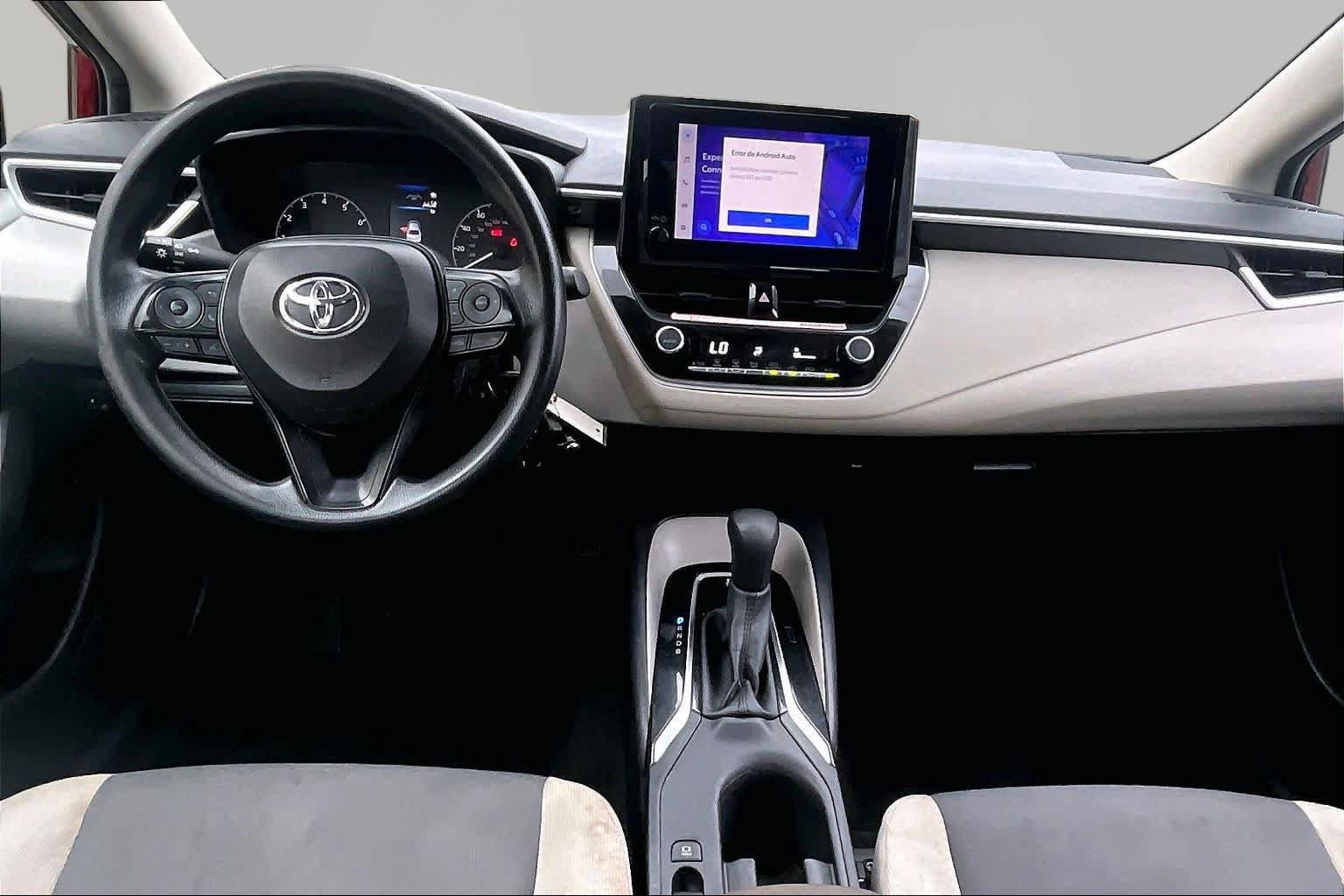 Used 2025 Toyota Corolla LE FWD image 16
