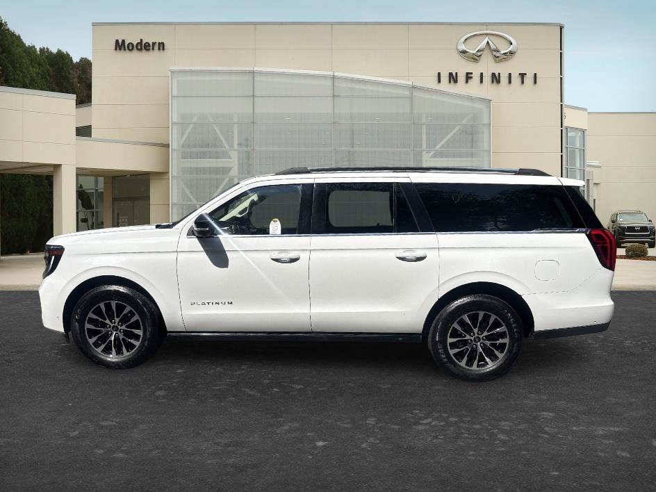 Used 2025 Ford Expedition Max Platinum AWD/4WD image 3
