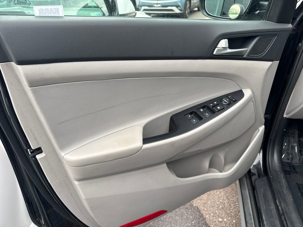 Certified 2020 Hyundai Tucson SEL w/ Cargo Package image 25