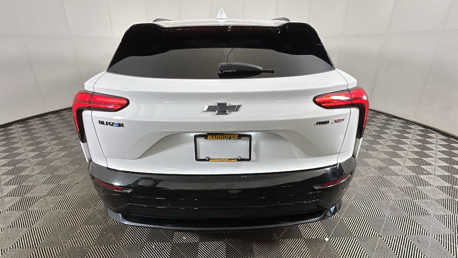 Used 2024 Chevrolet Blazer EV RS AWD/4WD image 4