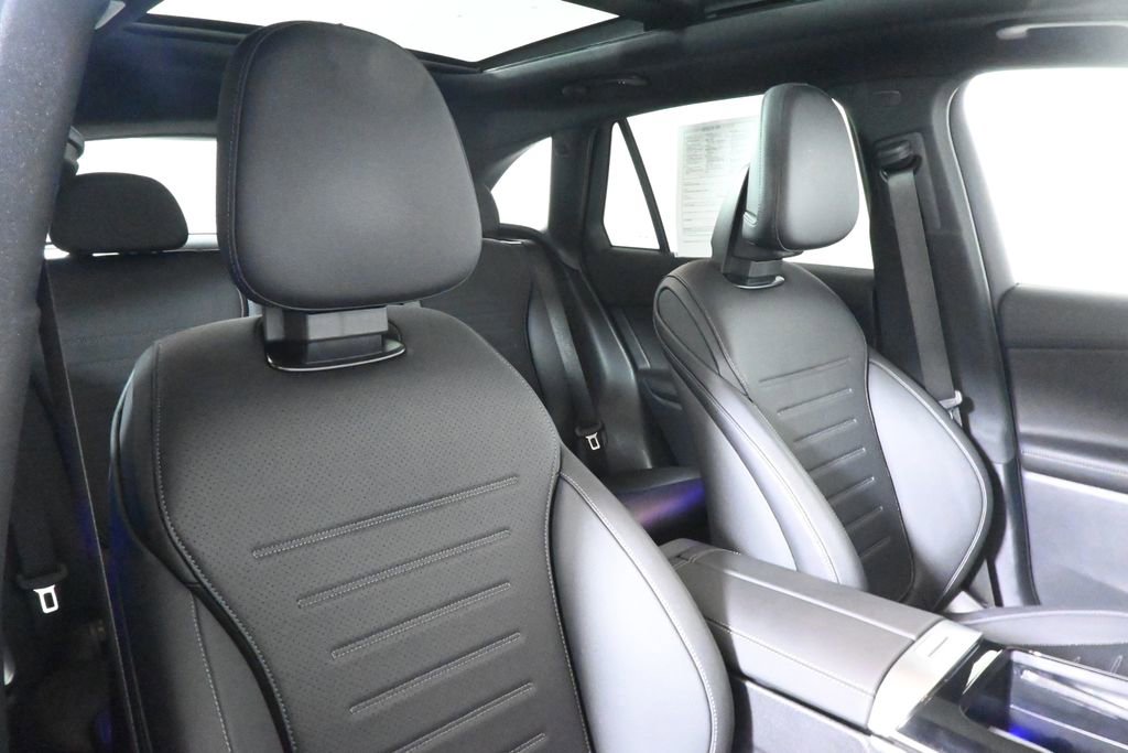 Certified 2026 Mercedes-Benz GLC 300 4MATIC image 32