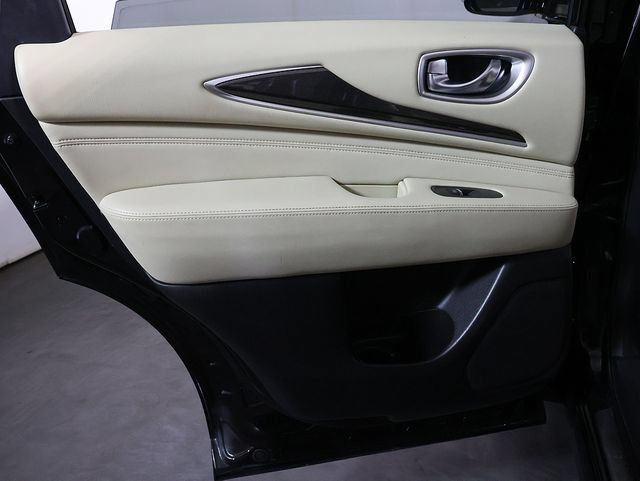Used 2019 INFINITI QX60 Luxe w/ Essential Package AWD/4WD image 28