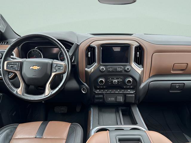 Used 2020 Chevrolet Silverado 3500 High Country AWD/4WD image 9