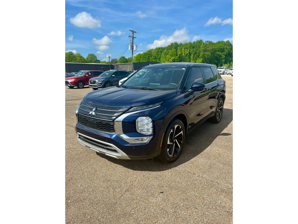 Used 2022 Mitsubishi Outlander SE FWD image 16
