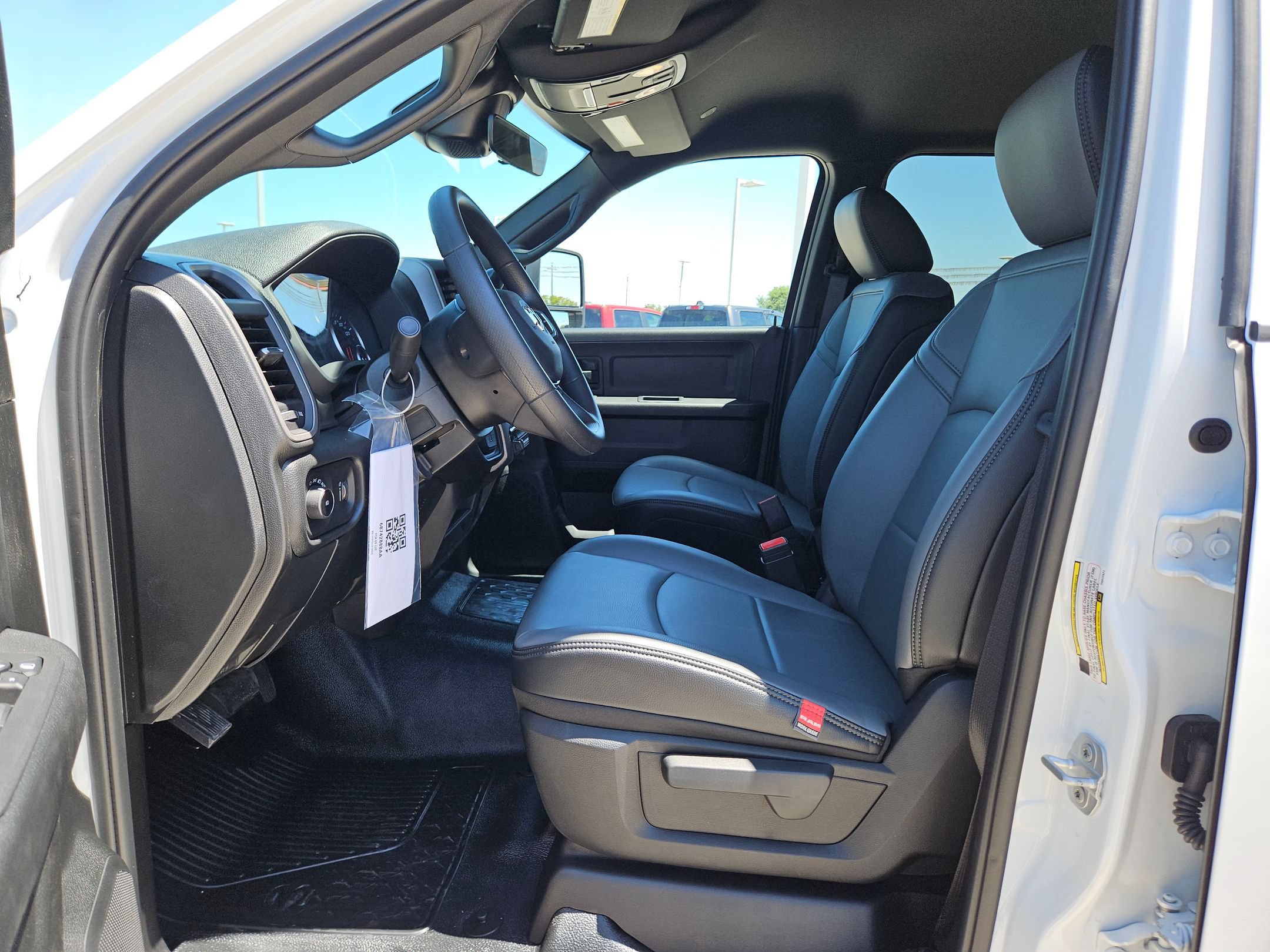 New 2026 RAM 3500 Tradesman AWD/4WD image 9