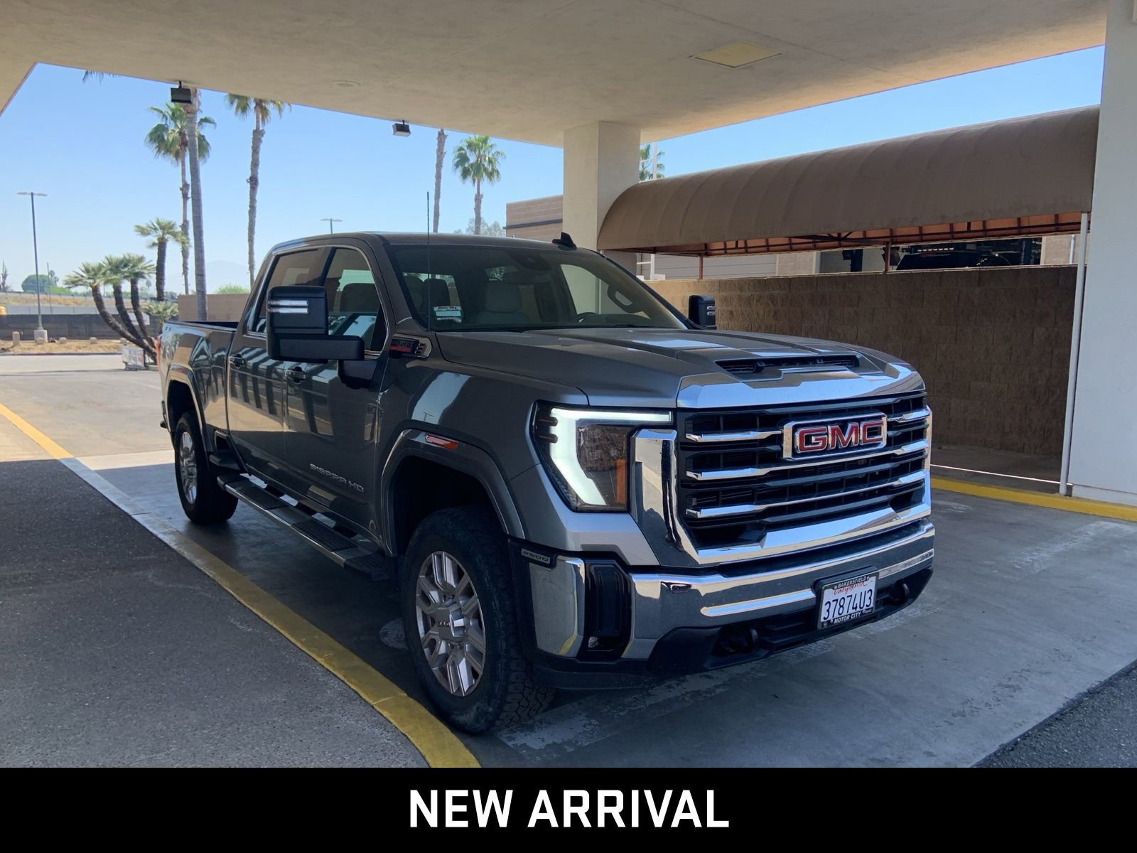 Certified 2024 GMC Sierra 2500 SLE w/ SLE Convenience Package image 3