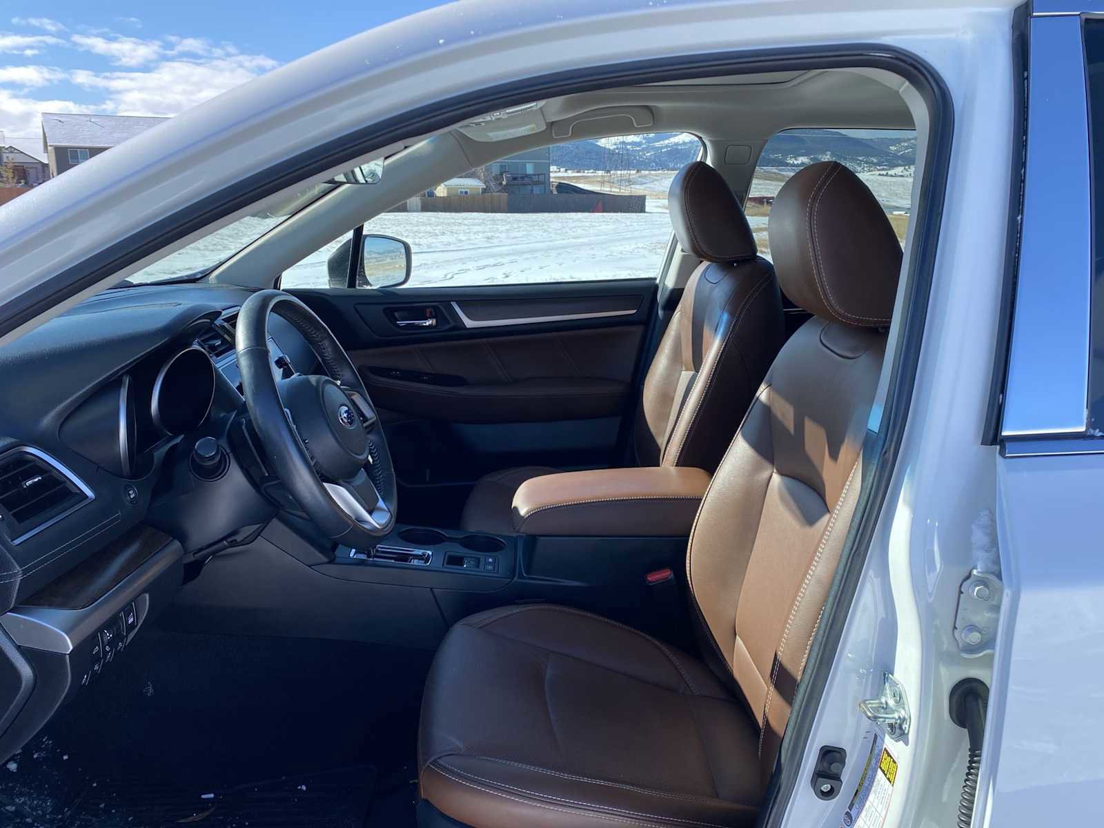 Used 2018 Subaru Outback 2.5i Touring image 15