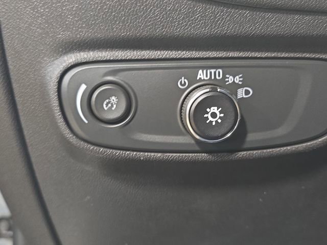 Used 2024 Chevrolet Equinox LT w/ LPO, Floor Liner Package image 28