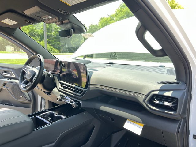 New 2026 Chevrolet Silverado EV LT AWD/4WD image 30