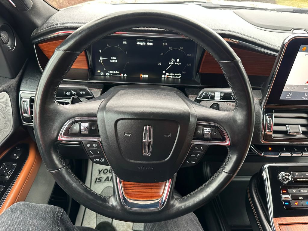 Used 2019 Lincoln Navigator Reserve w/ Cargo Package image 2