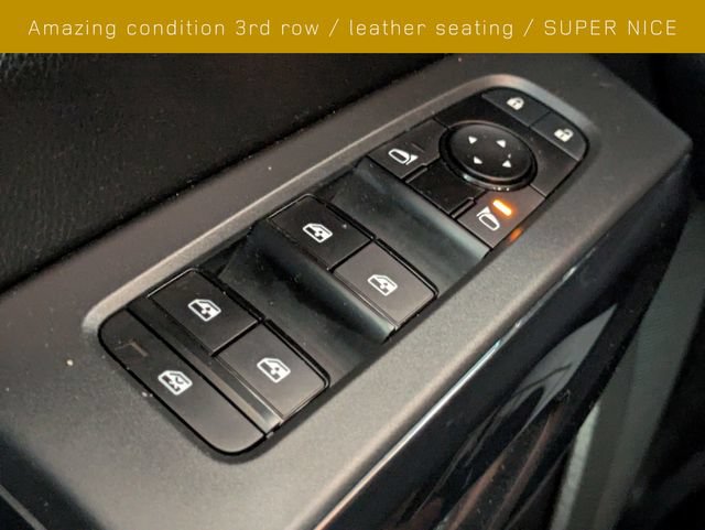 Used 2024 Nissan Pathfinder SV FWD image 23