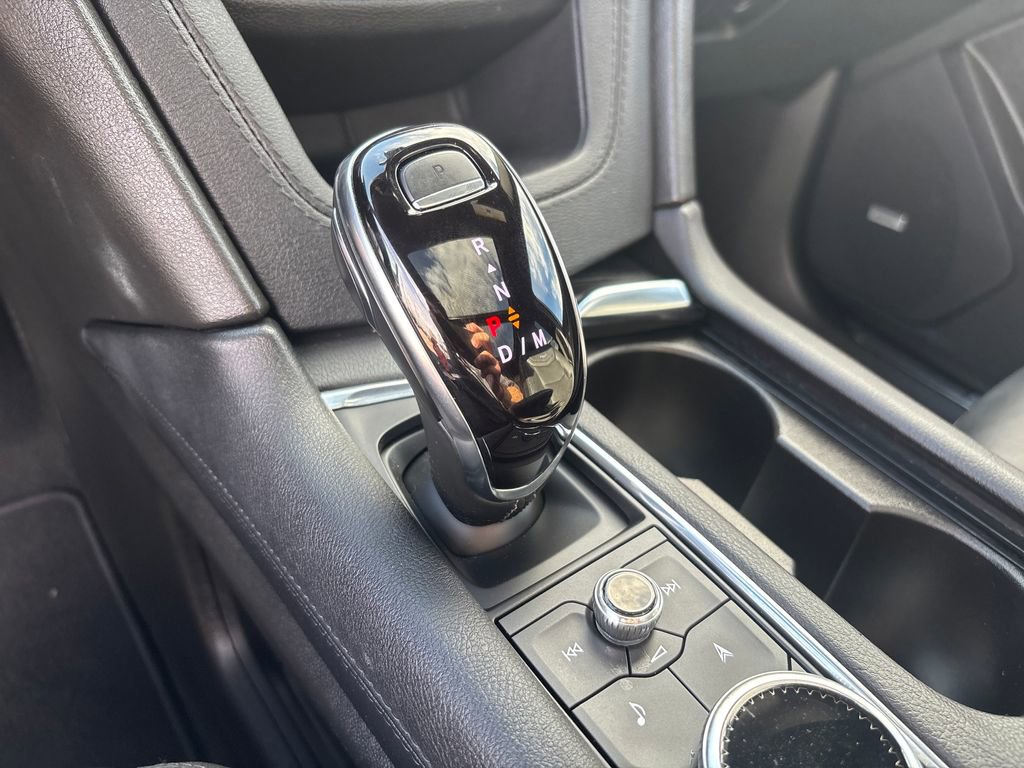 Used 2025 Cadillac XT5 Premium Luxury image 25