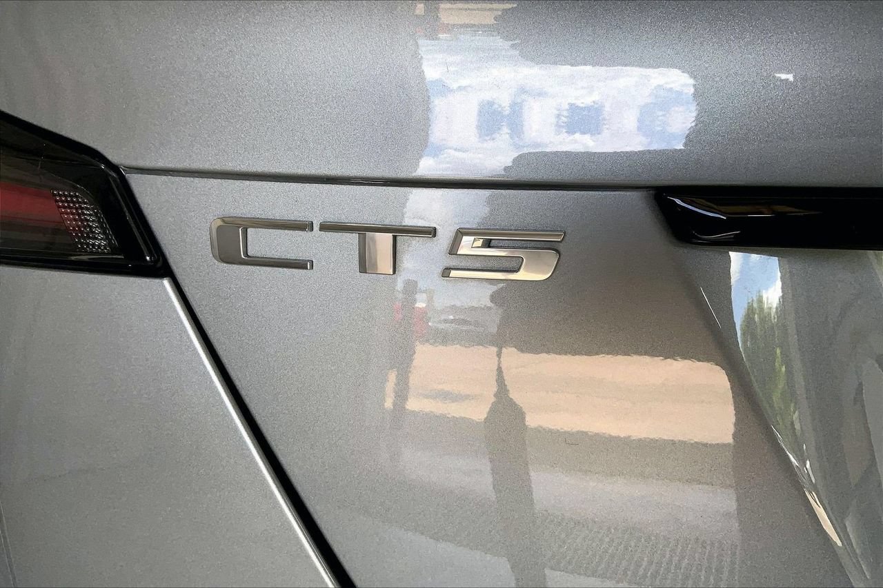 Used 2023 Cadillac CT5 V w/ Premium Package RWD image 31