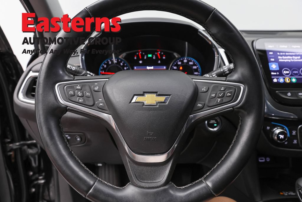 Used 2023 Chevrolet Equinox Premier AWD/4WD image 10