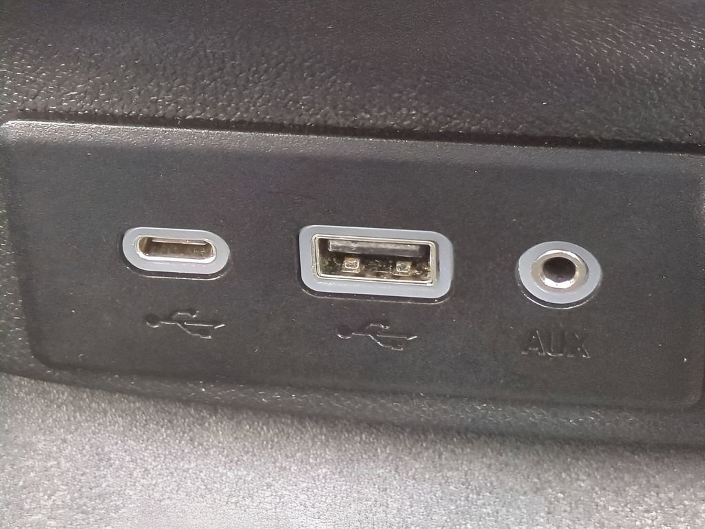 Used 2024 Chevrolet Malibu LT image 21