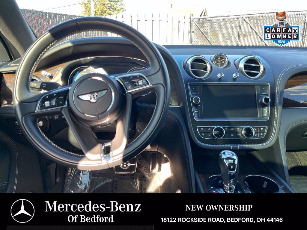 Used 2019 Bentley Bentayga AWD/4WD image 23