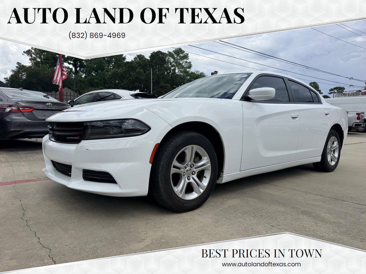 Used 2022 Dodge Charger SXT RWD image 1