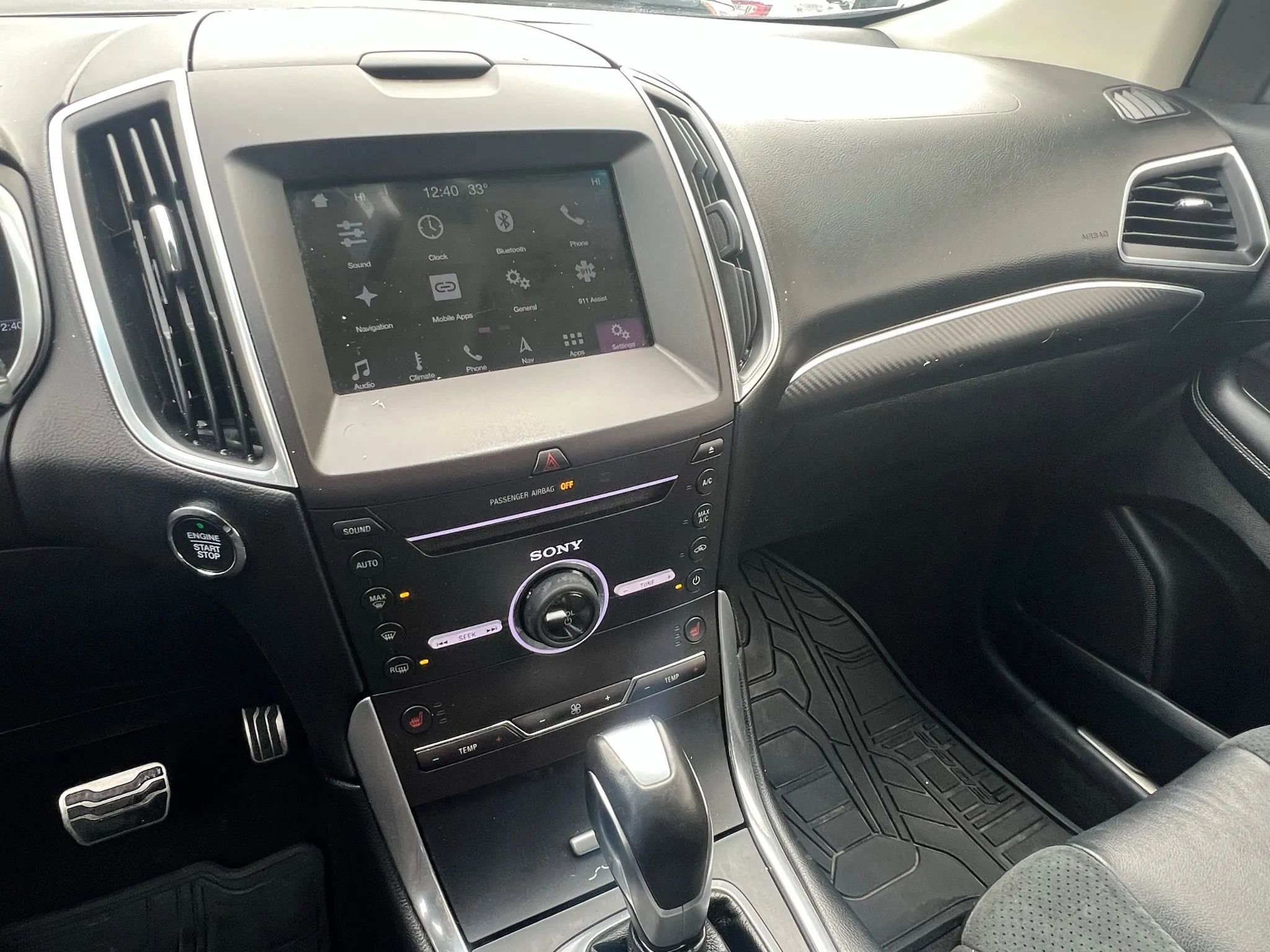 Used 2016 Ford Edge Sport w/ Technology Package image 18