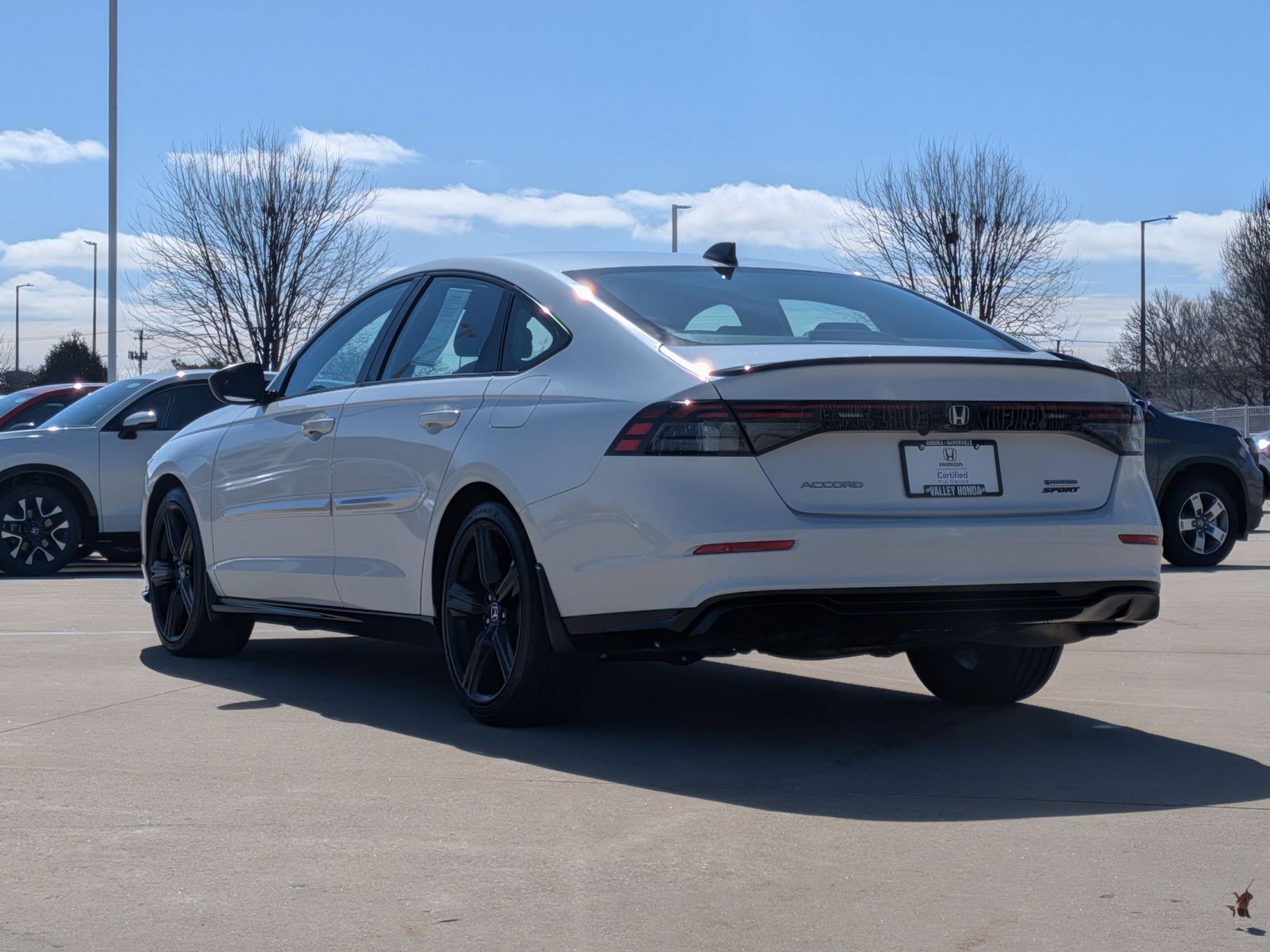 Used 2023 Honda Accord Sport image 8