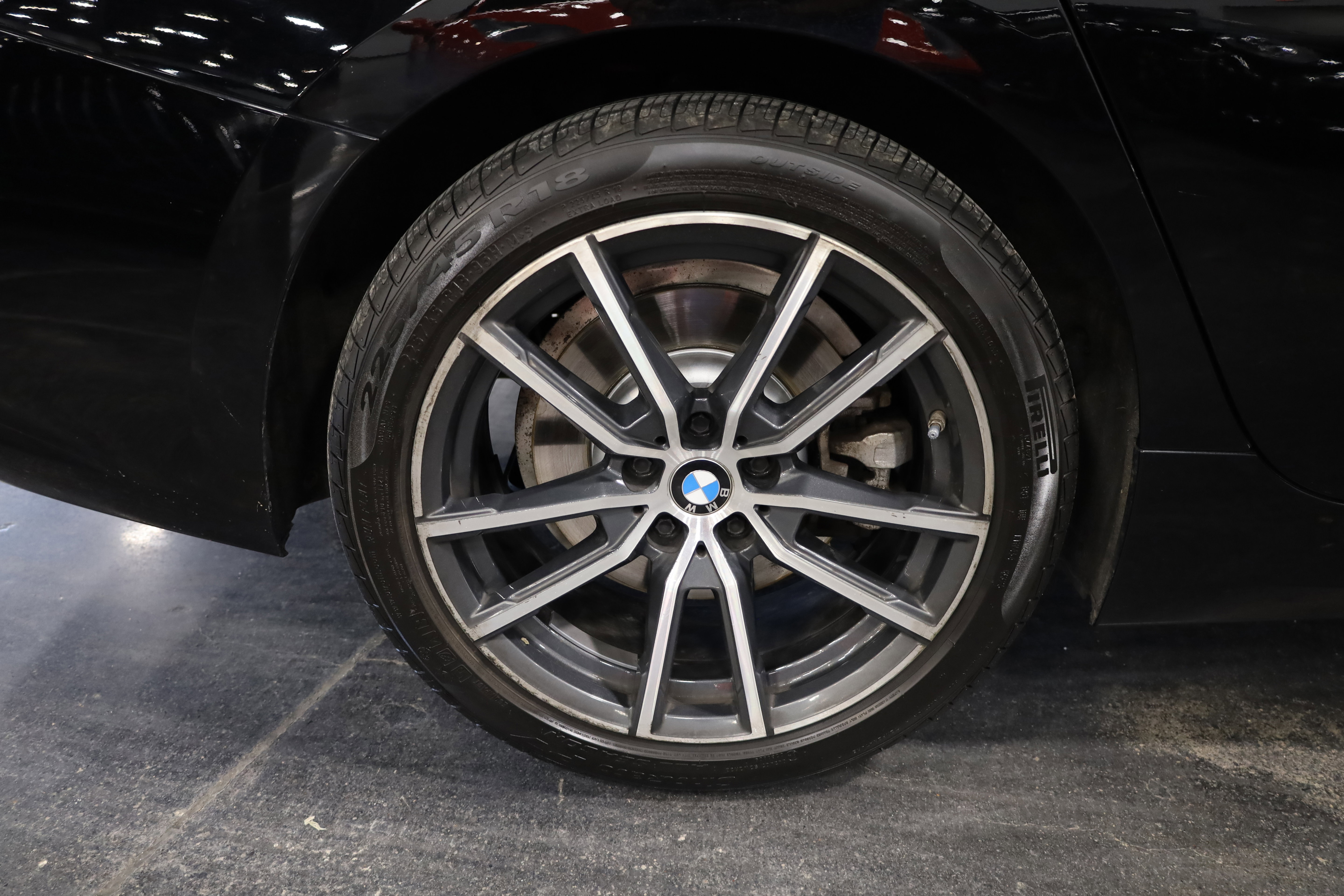 Used 2020 BMW 330i xDrive Sedan w/ Premium Package image 11