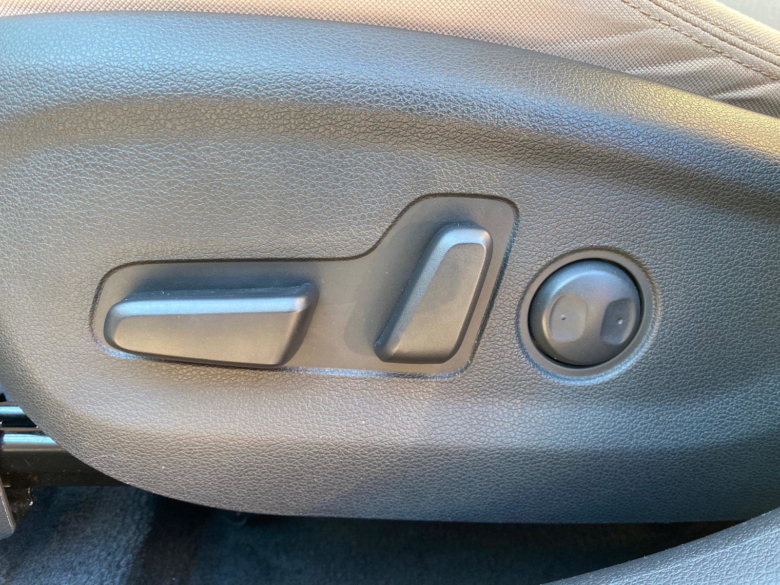 Used 2017 Hyundai Tucson SE AWD/4WD image 13