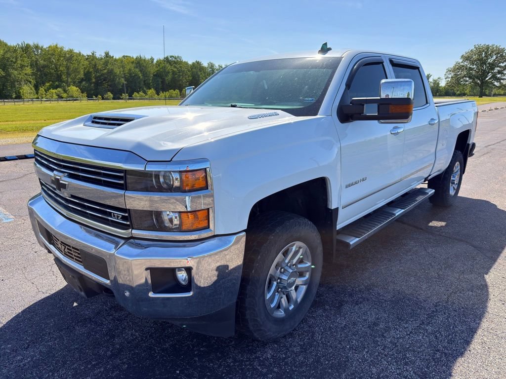 Used 2019 Chevrolet Silverado 2500 LTZ w/ Duramax Plus Package AWD/4WD image 20