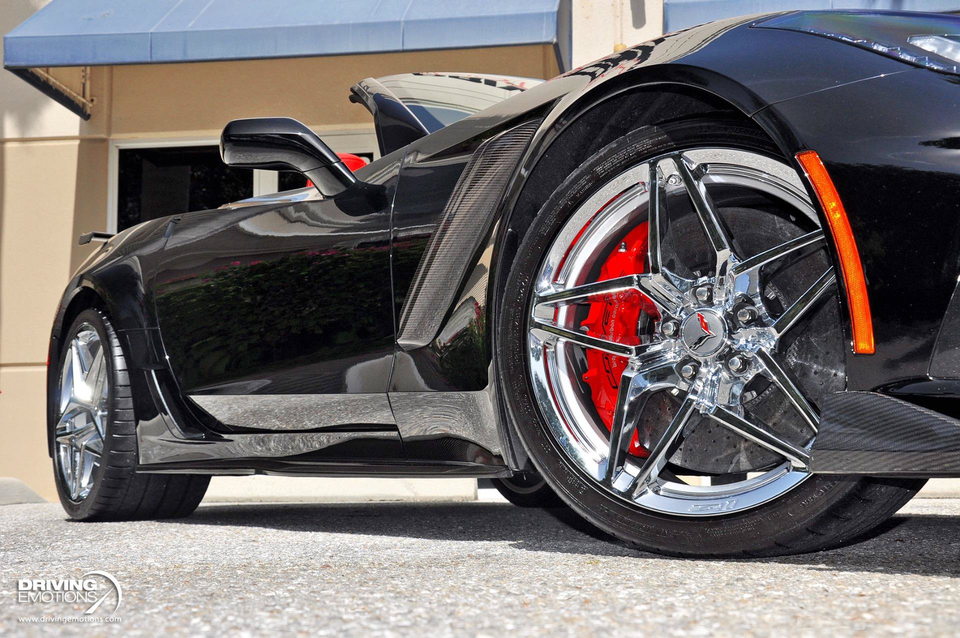 Used 2019 Chevrolet Corvette ZR1 RWD image 11