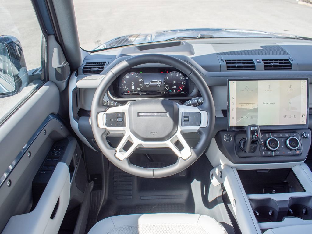New 2026 Land Rover Defender 110 X-Dynamic SE image 12