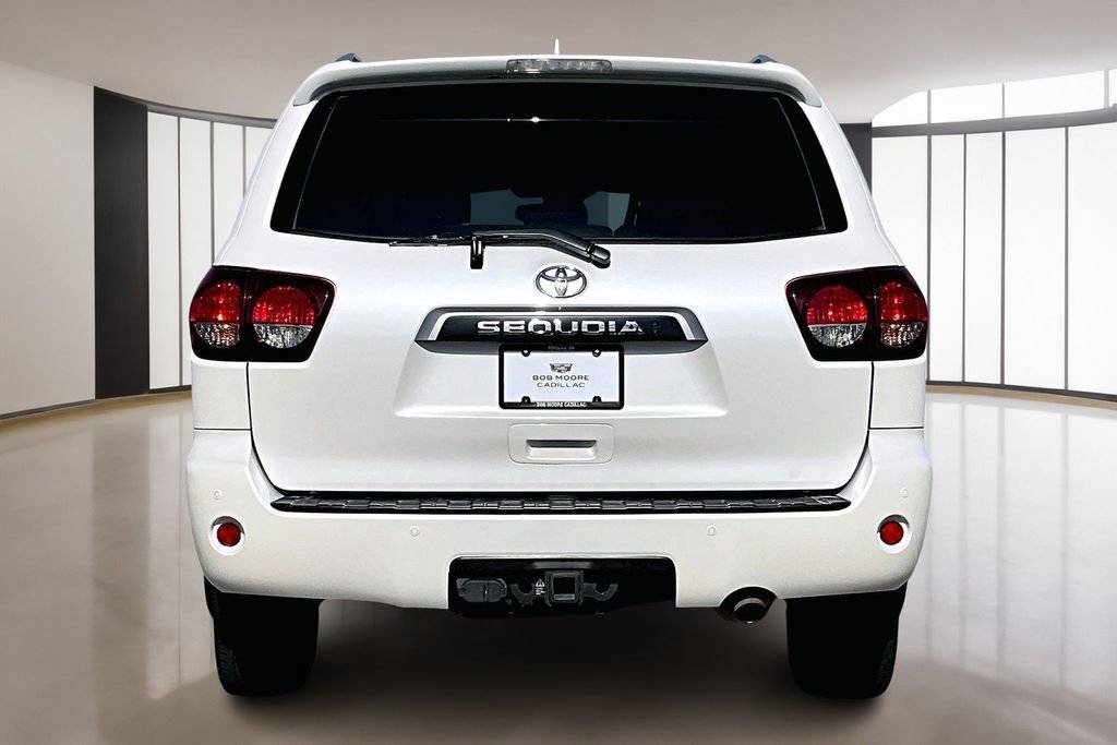 Used 2021 Toyota Sequoia Platinum image 4