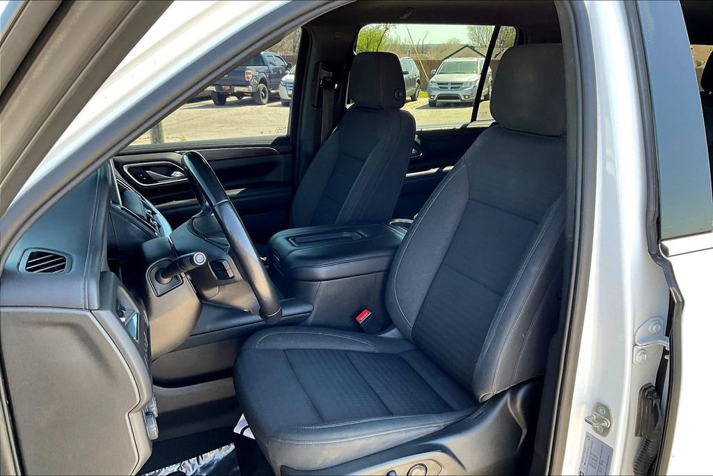 Used 2021 Chevrolet Suburban LS image 27