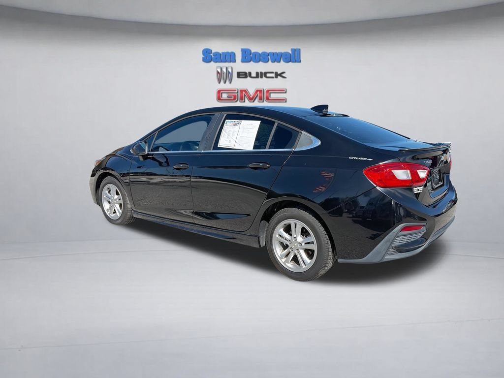 Used 2017 Chevrolet Cruze LT w/ Convenience Package FWD image 7