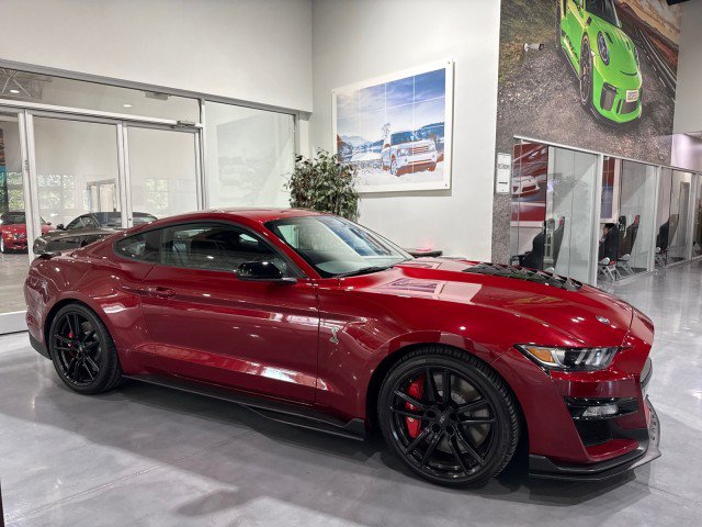 Used 2020 Ford Mustang Shelby GT500 RWD image 37