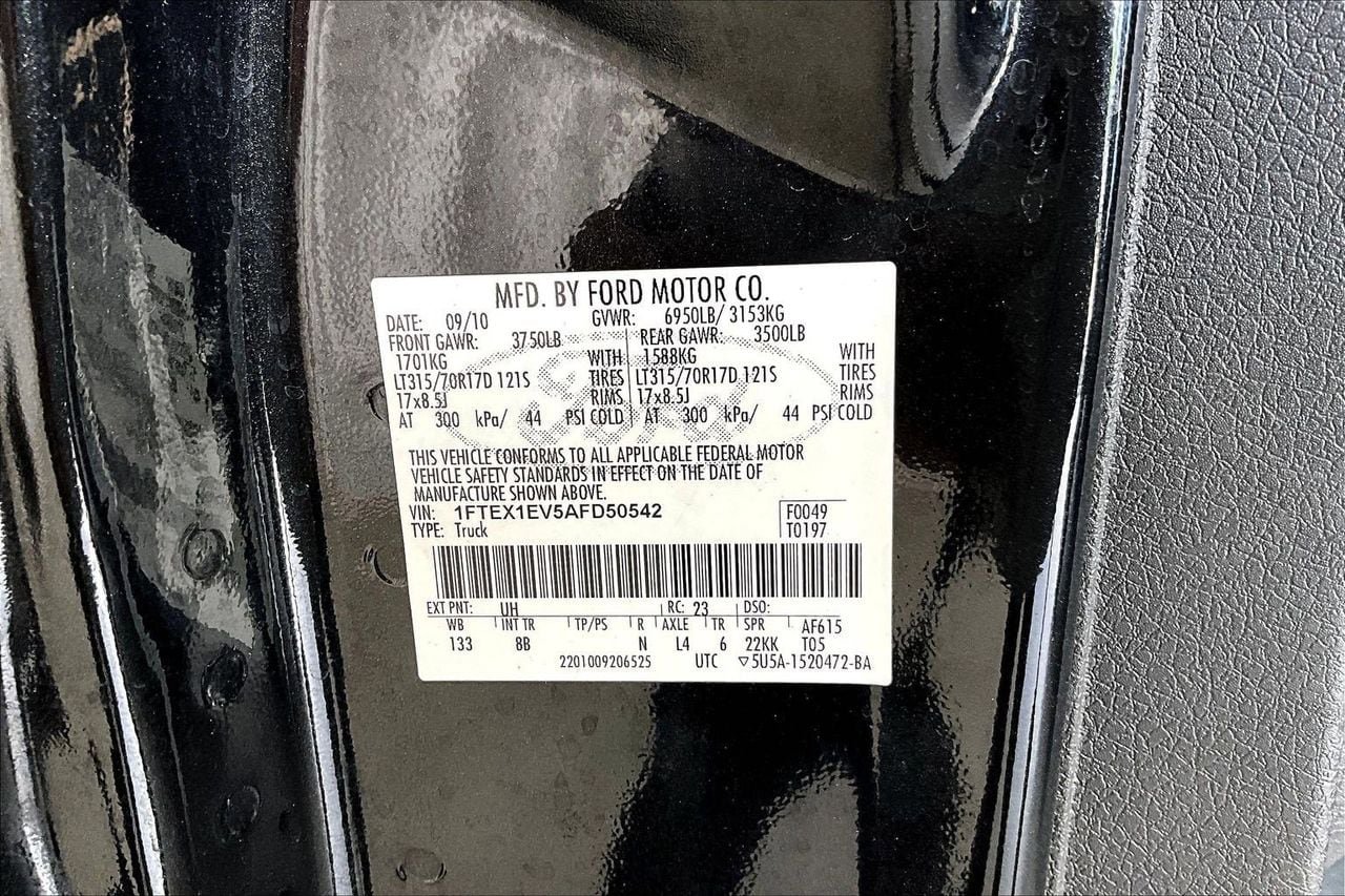 Used 2010 Ford F150 Raptor AWD/4WD image 8