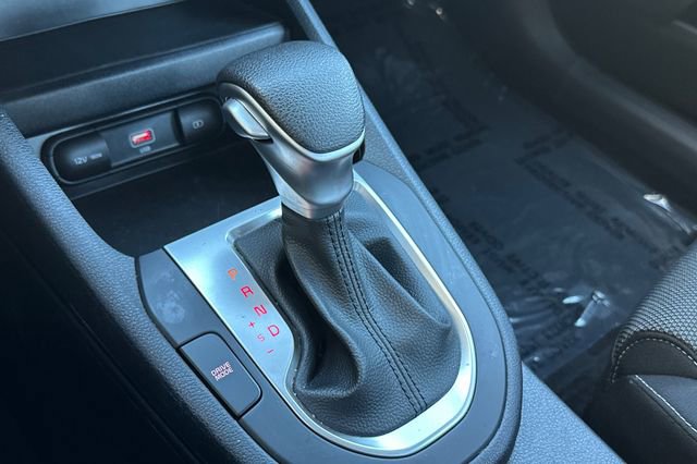 Used 2024 Kia Forte LXS w/ LXS Technology Package image 5